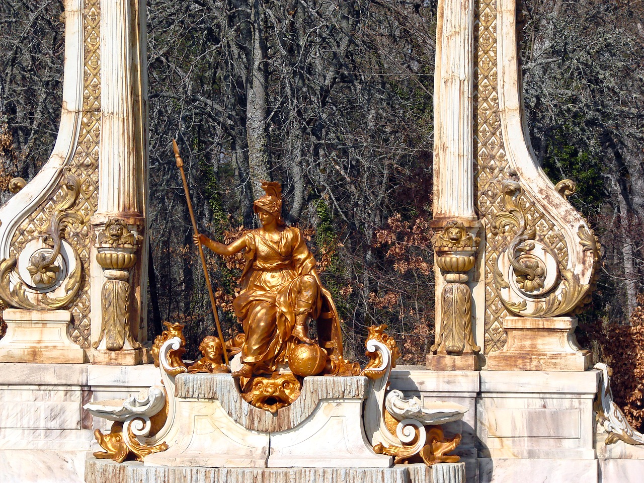 Image - the farm source gold sculpture