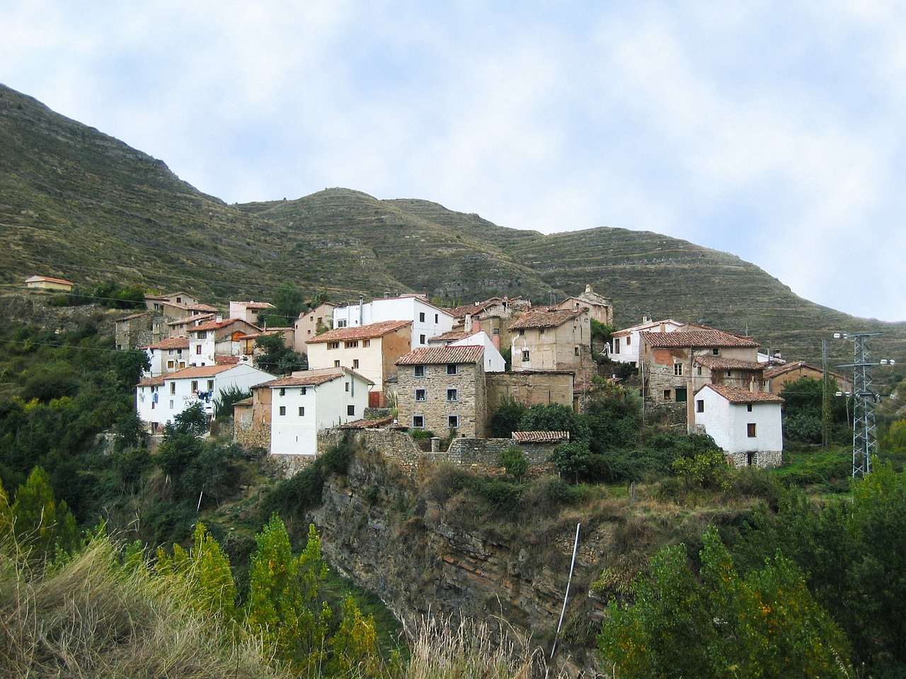 Image - mountain people panoramic view