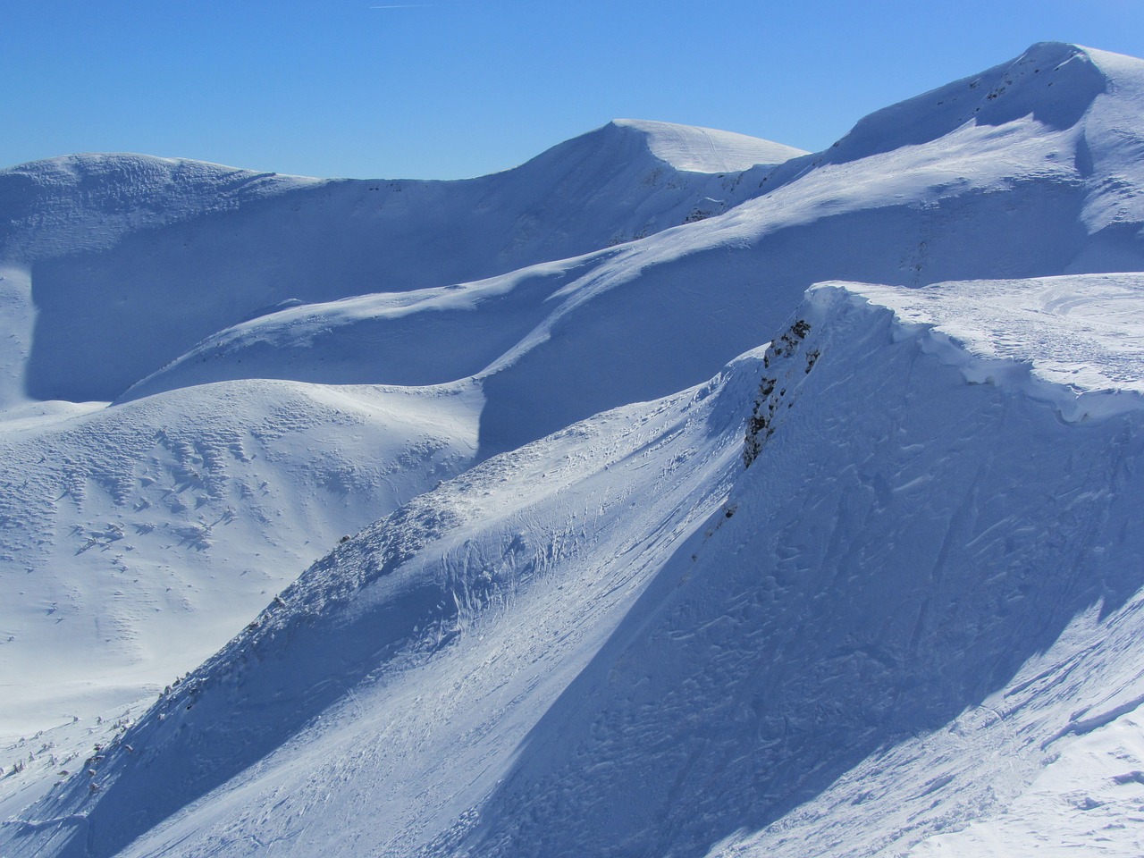 Image - mountains winter snow