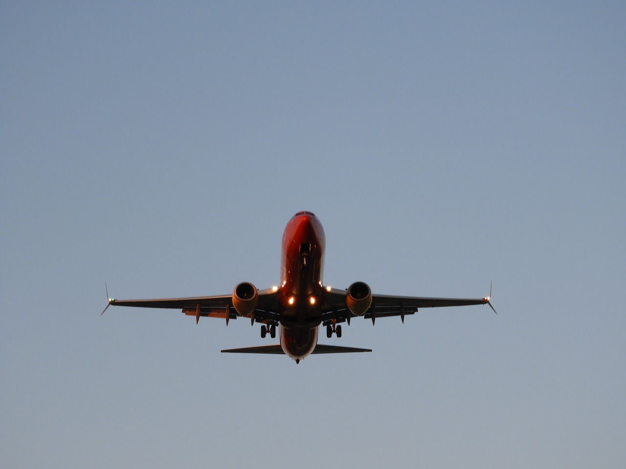 Image - landing flyer sky airport sunset