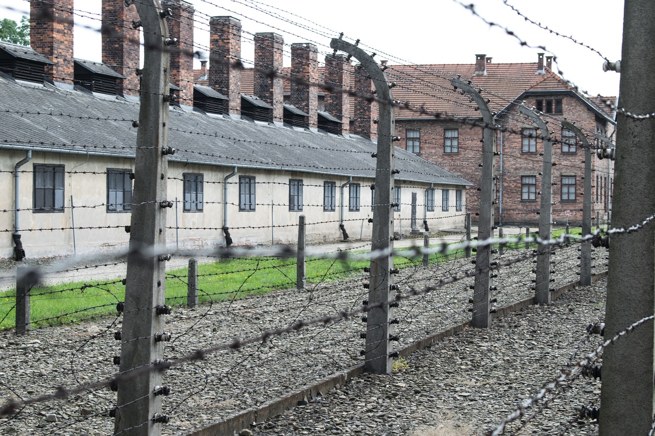 Image - poland auschwitz architecture