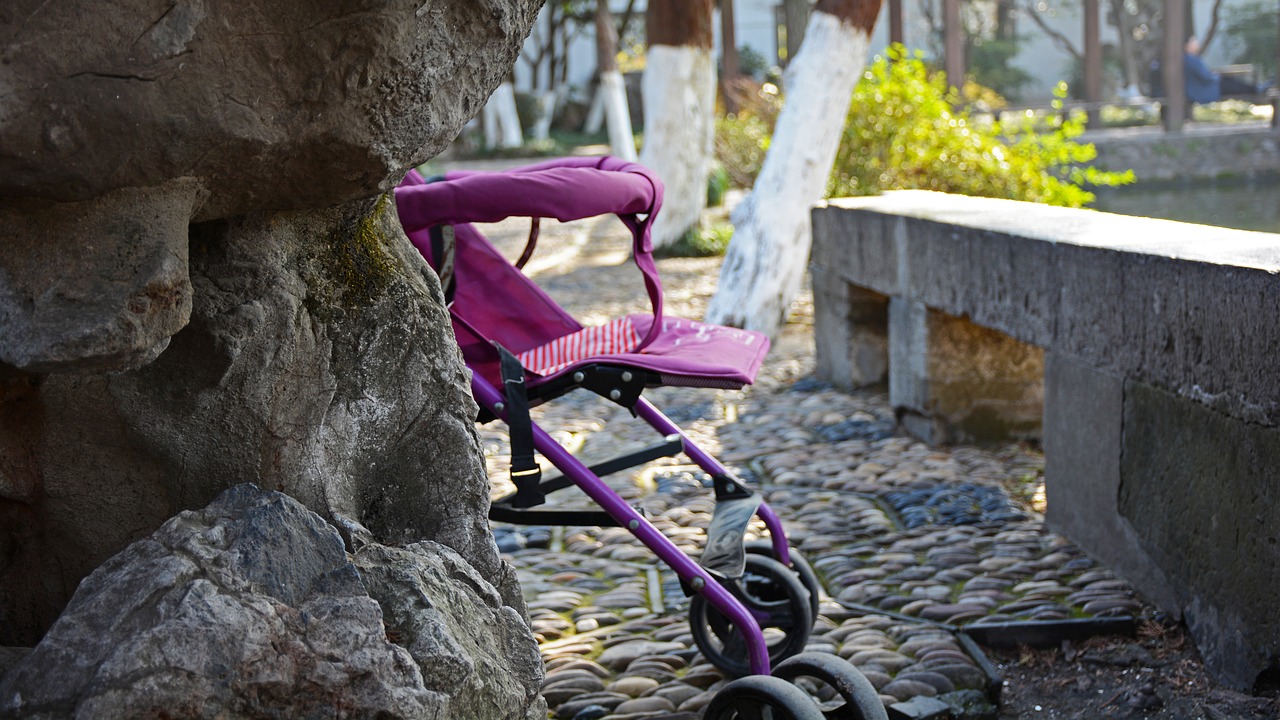 Image - childlike stroller hide