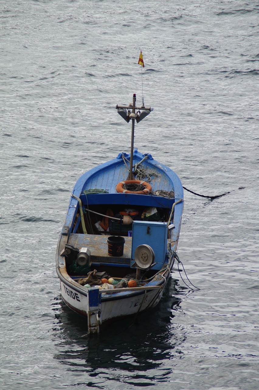 Image - boot fishing boat wooden boat fish