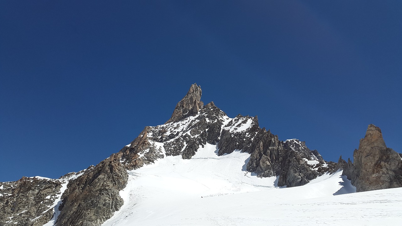 Image - dent du géant aiguille du géant