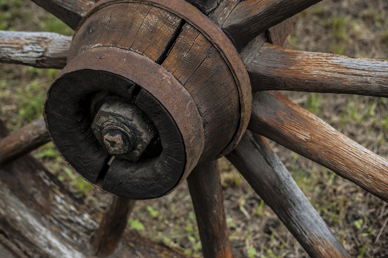 Image - wooden wheel wagon old wood