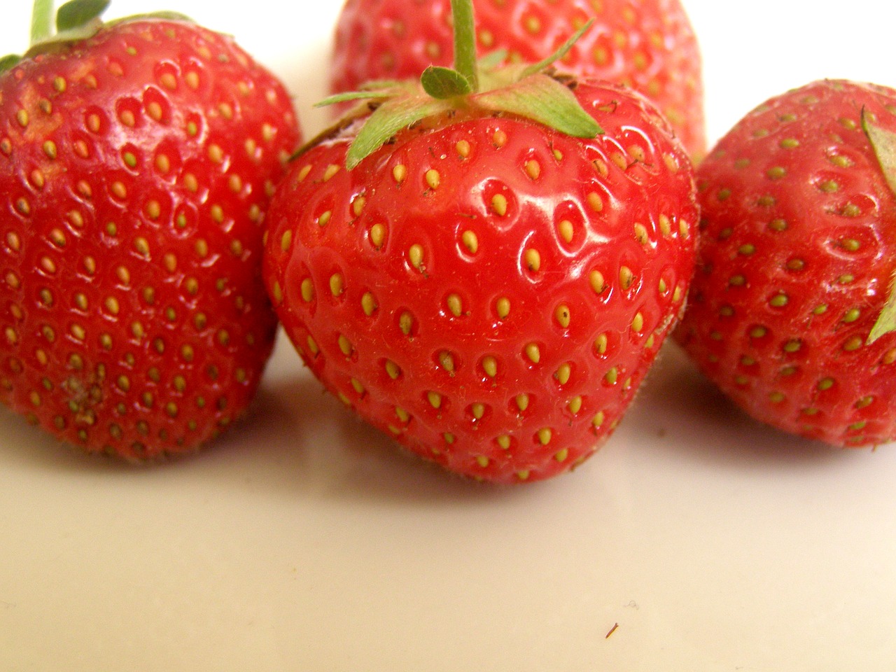 Image - strawberry strawberries red fruit