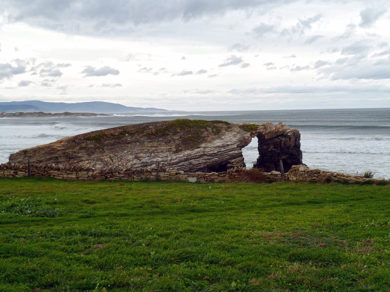 Image - landscape sea cave stone