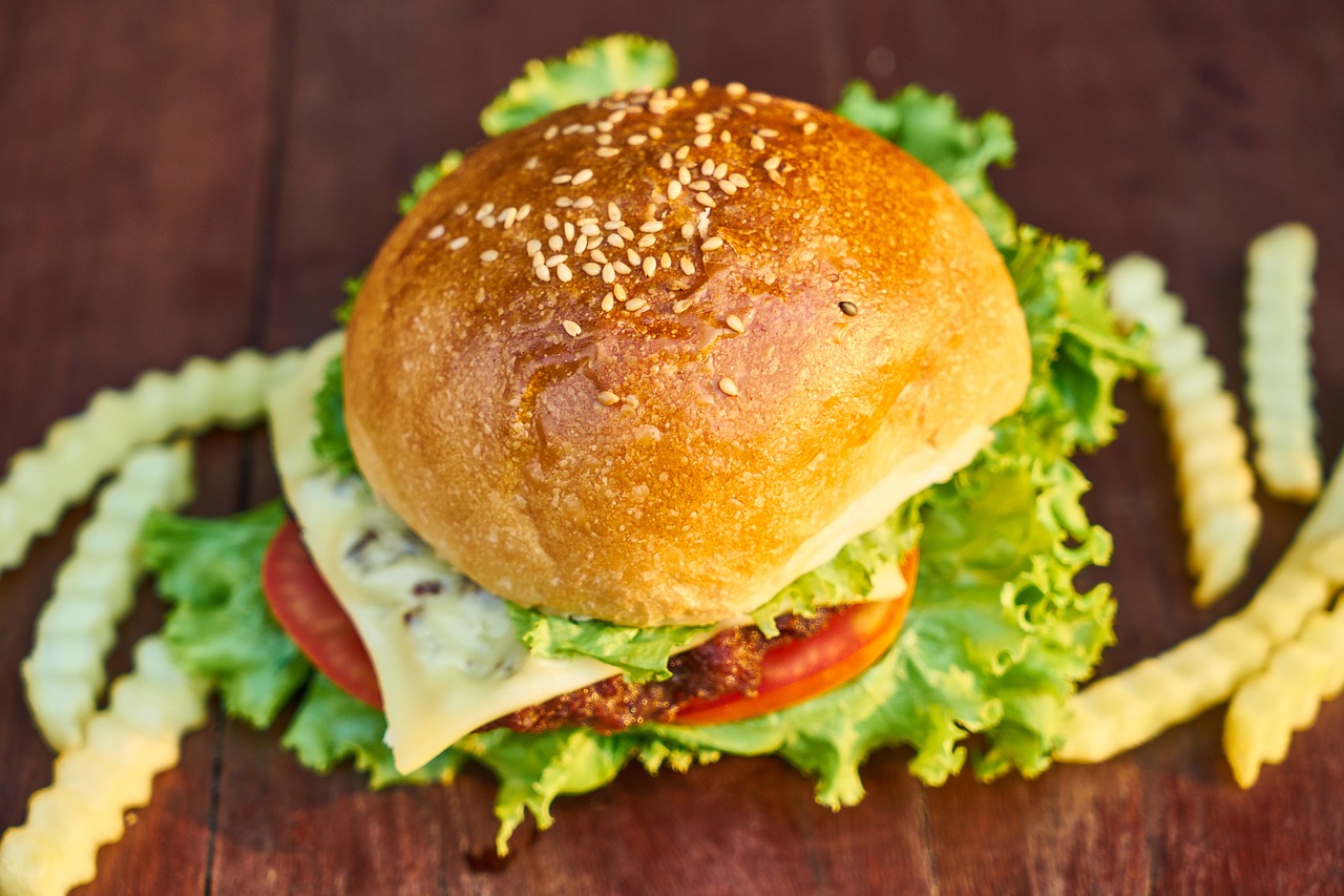 Image - burger bread meat nutrition tomato