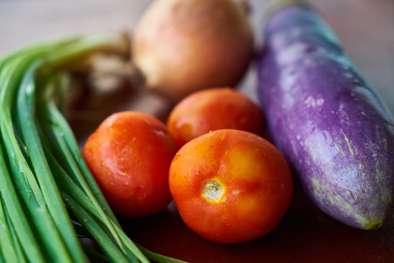 Image - tomato eggplant onion green