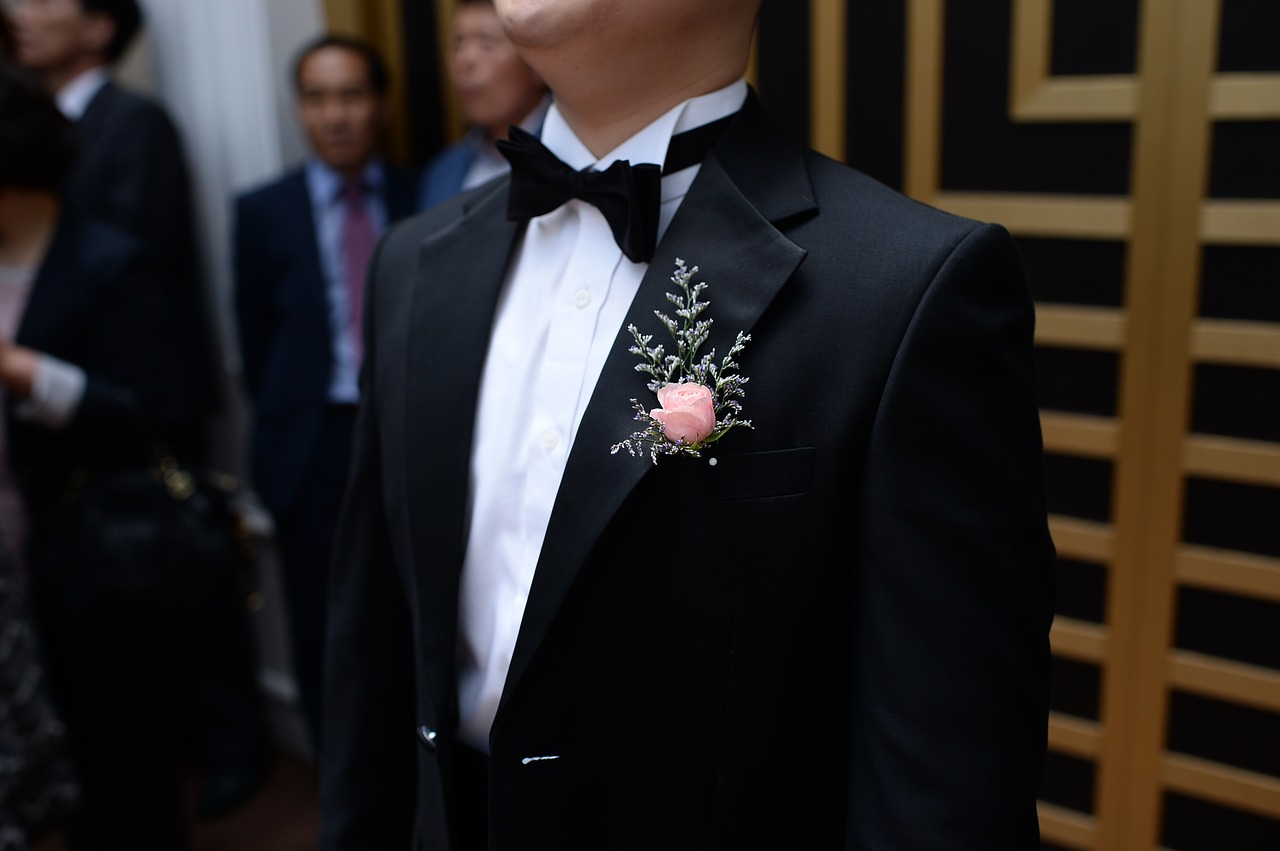 Image - tuxedo marriage groom couples