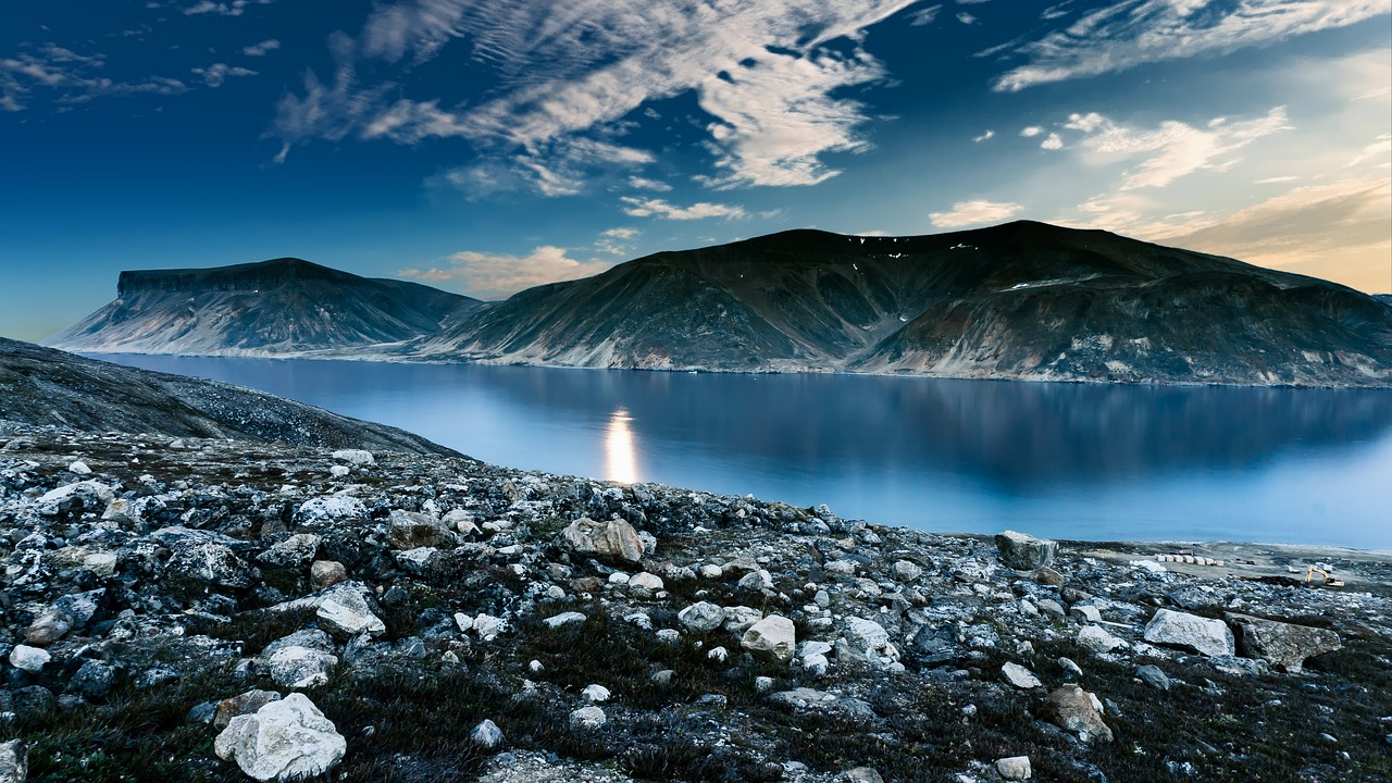 Image - shore mountain water landscape