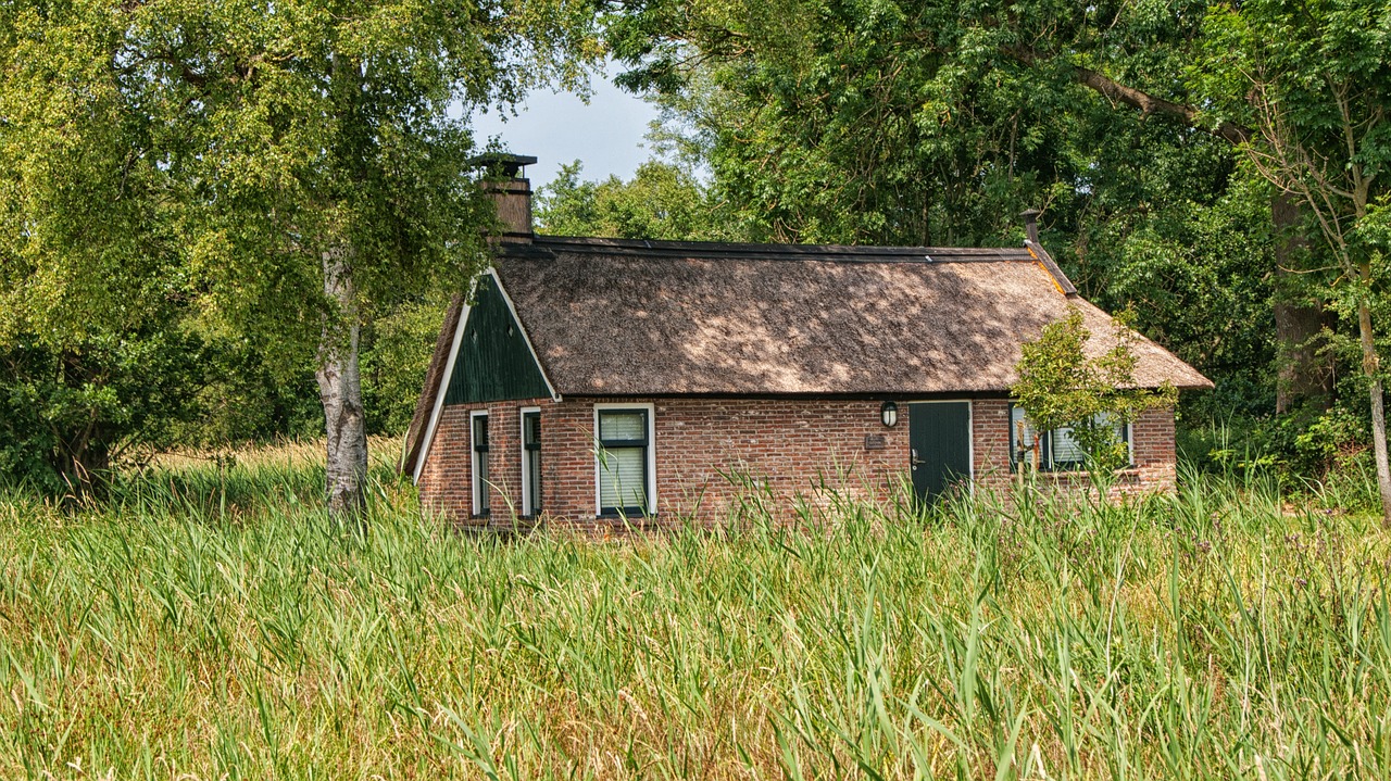 Image - farm cottage romance house tourist