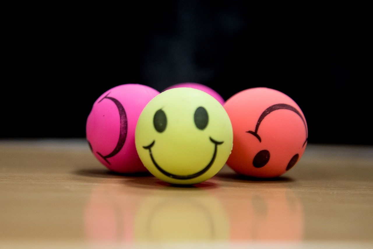Image - smile smiley ball stress ball