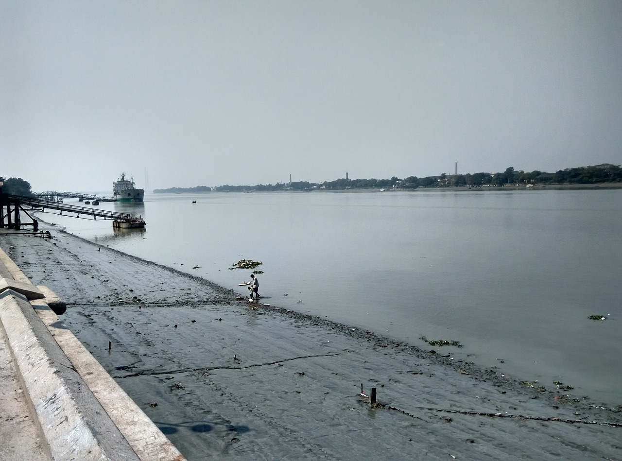 Image - budgebudge ferry ghut kolkata