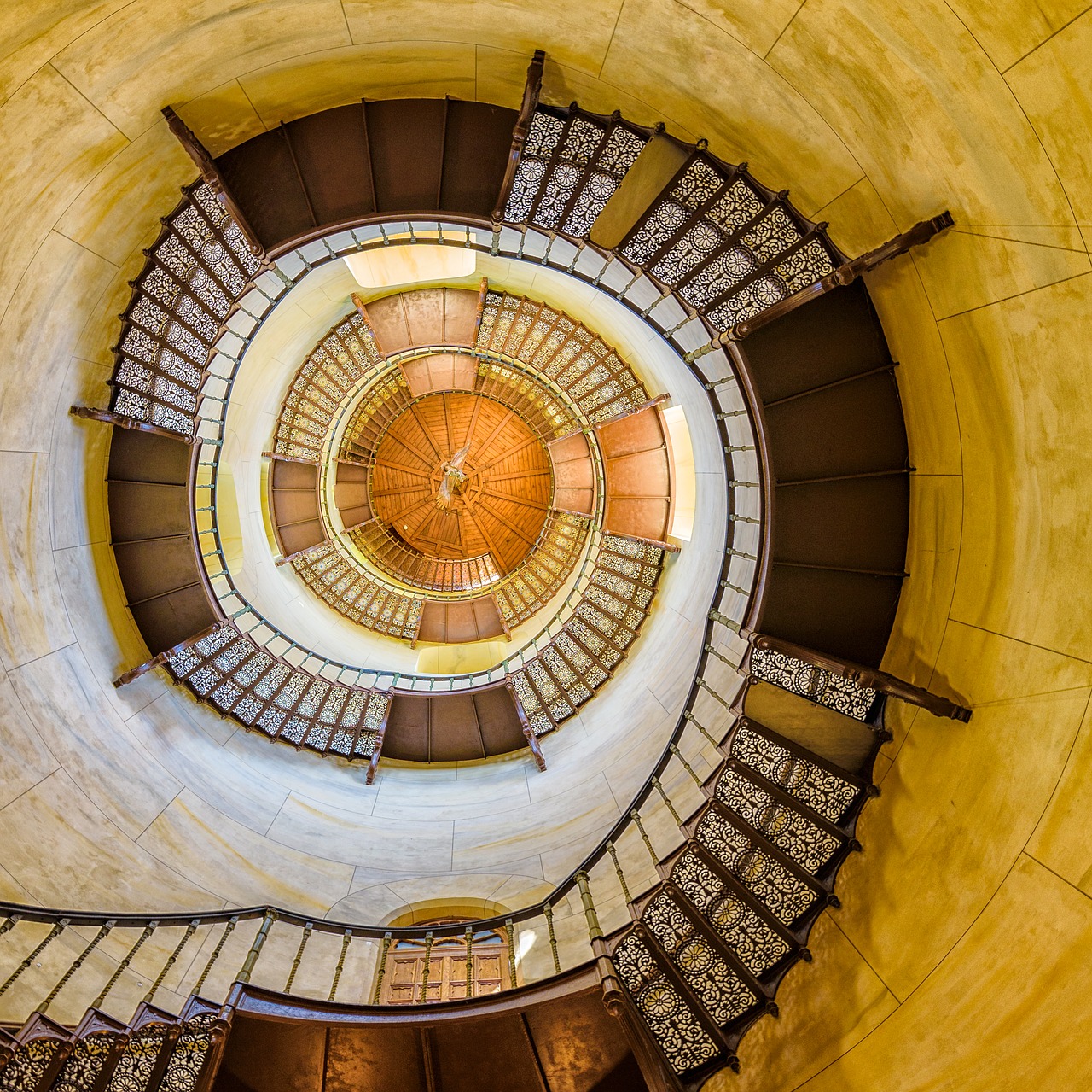 Image - stairs hunting lodge yellow