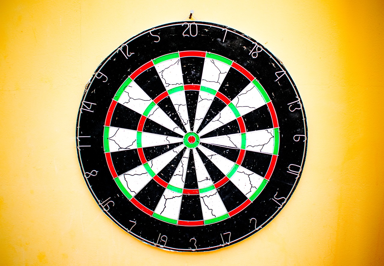 Image - dart round target dartboard game