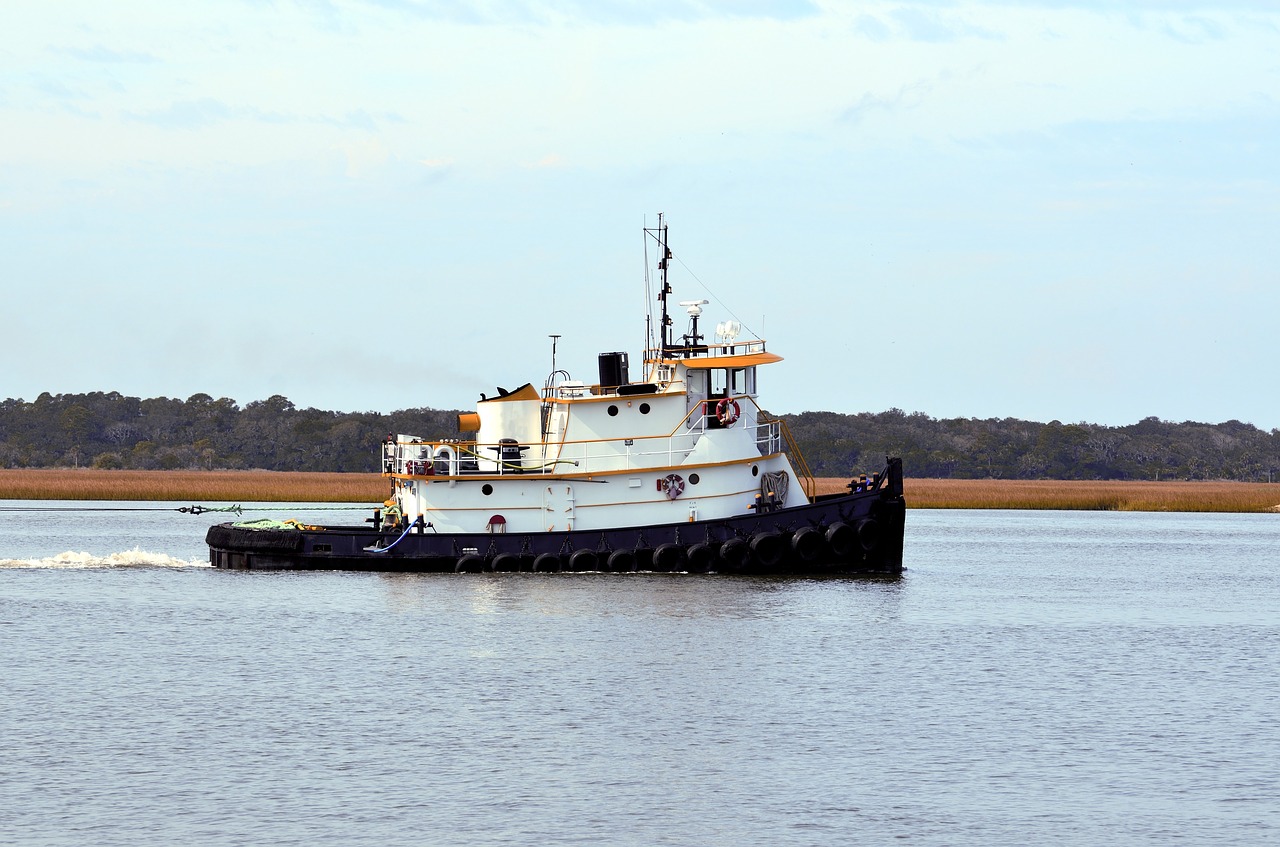 Image - tug boat boat tow barge water