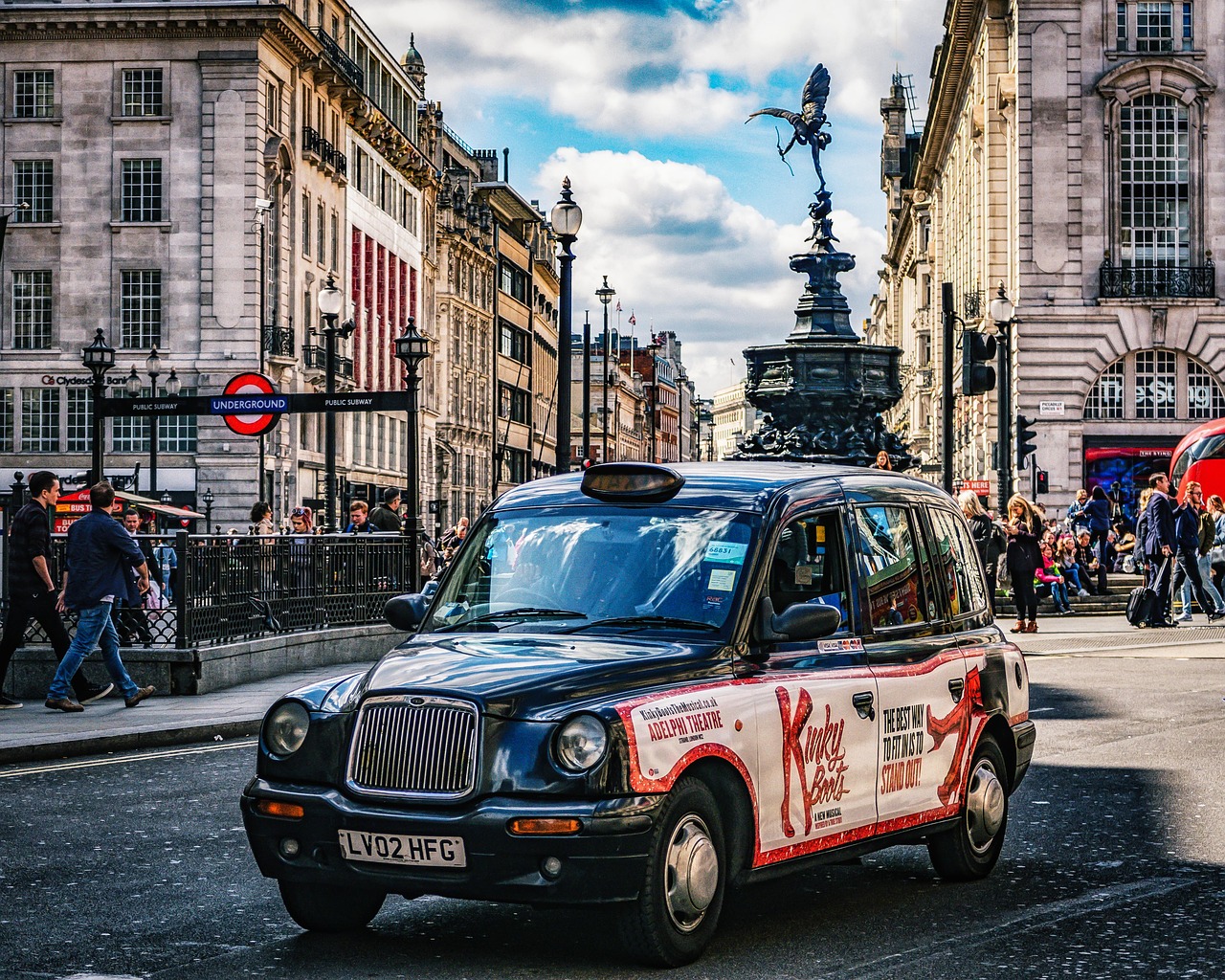 Image - piccadilly london taxi england uk