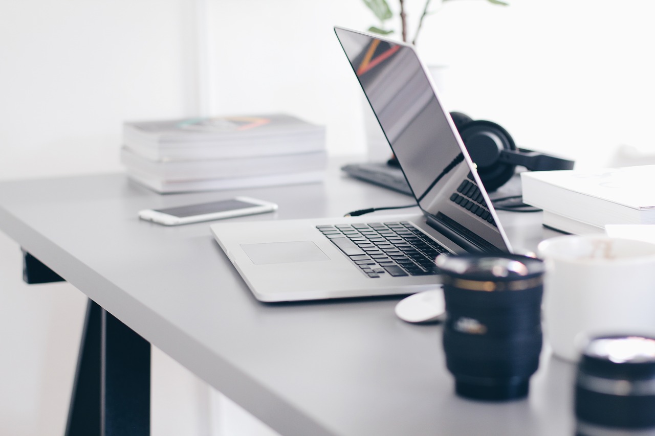 Image - laptop table cup and laptop