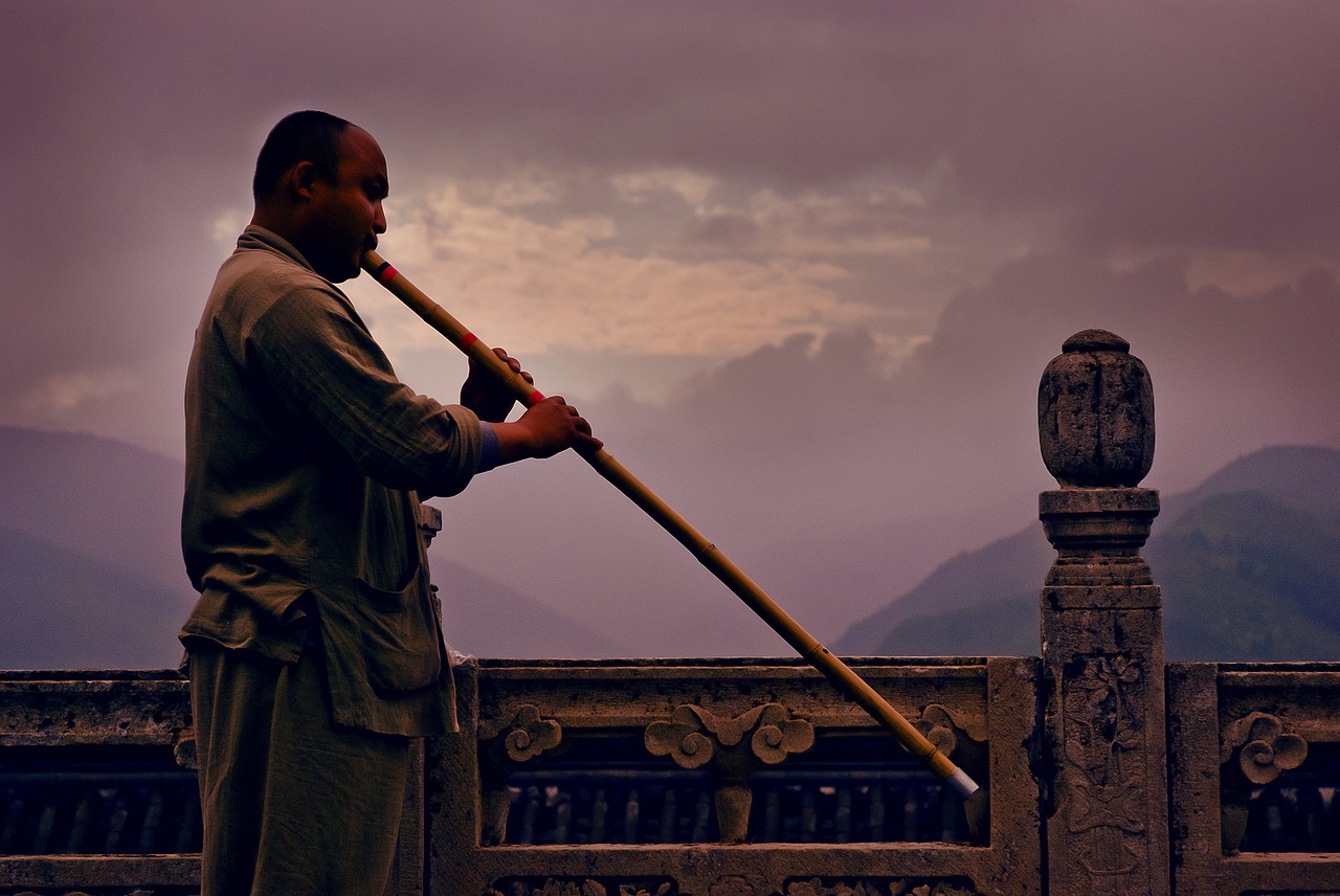 Image - sunset xiao buddhist monk