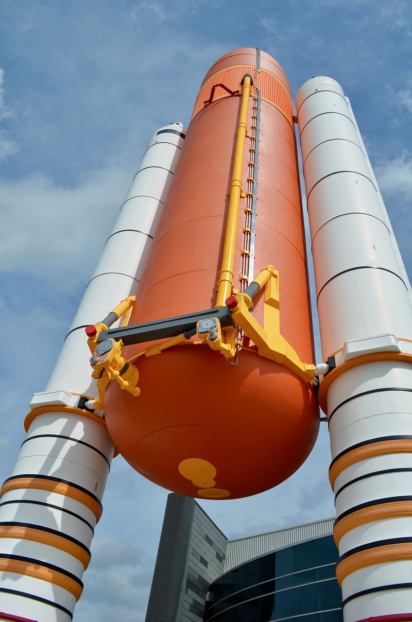 Image - nasa shuttle tanks orbit space