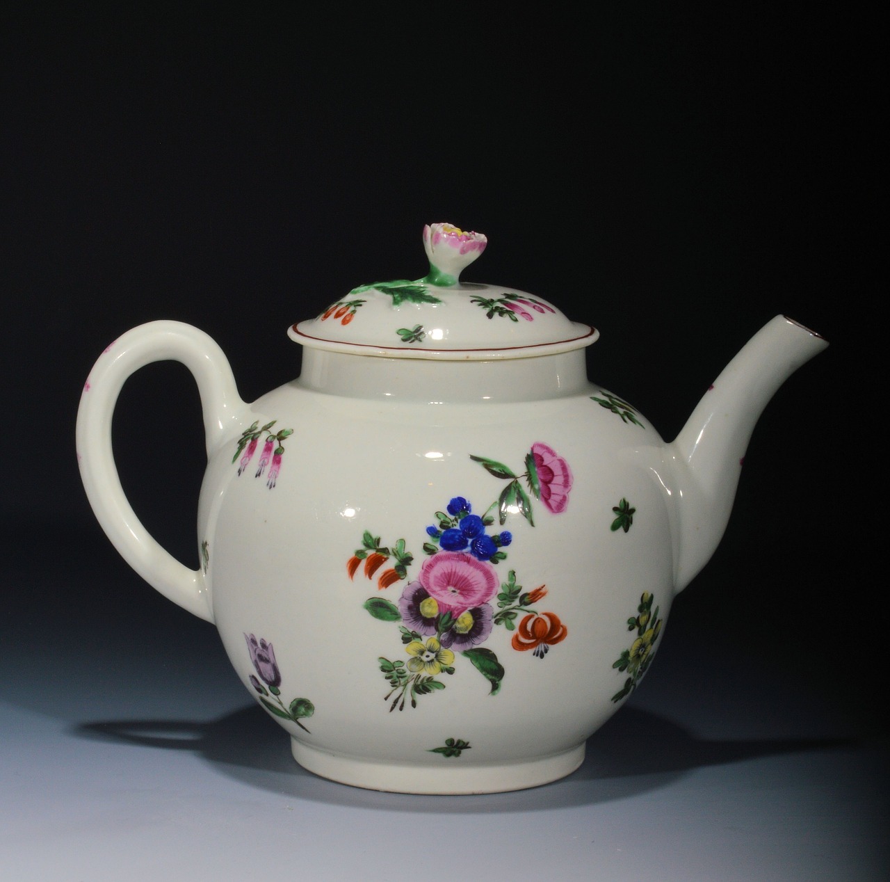 Image - pot flagon porcelain container