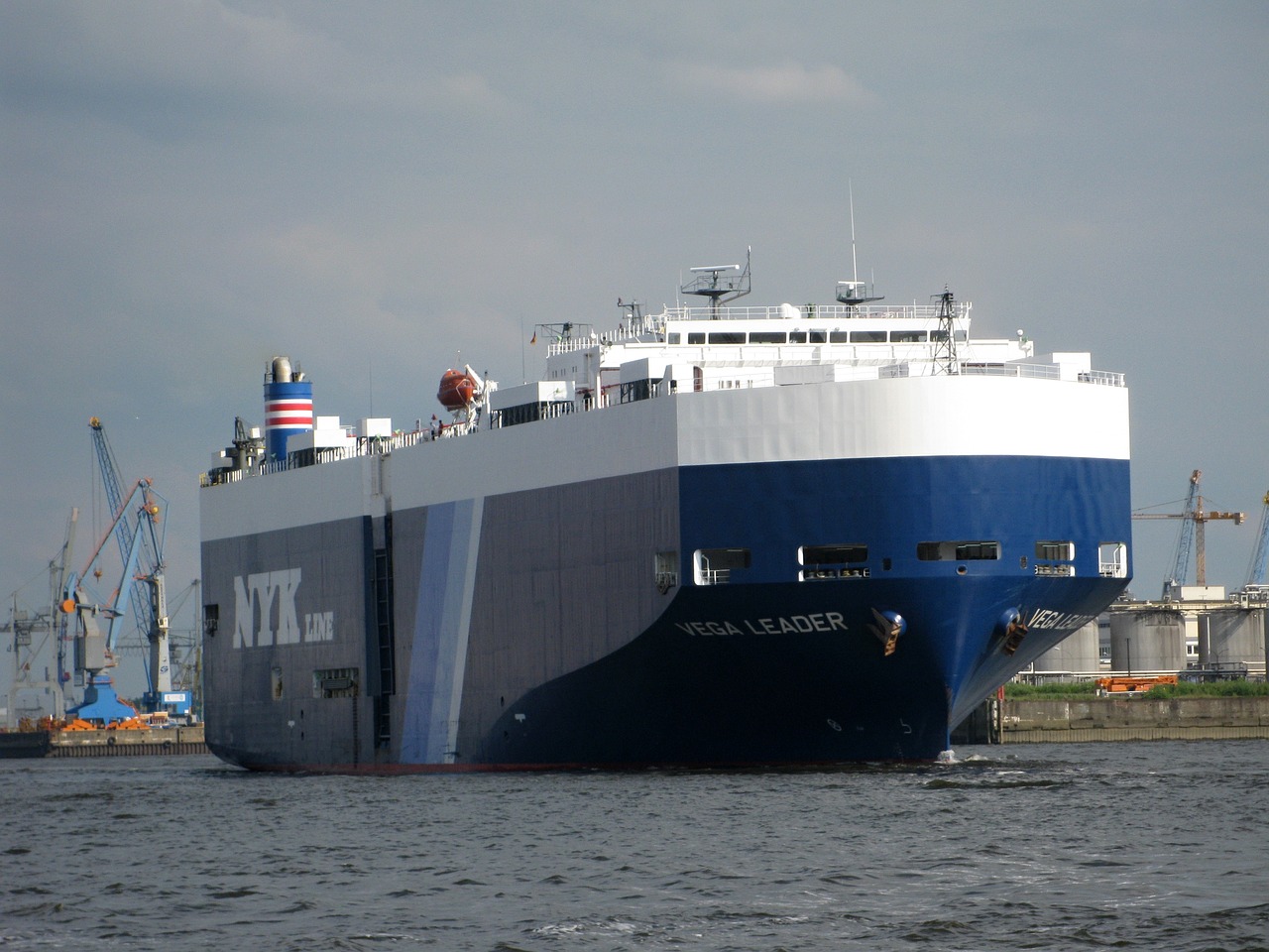 Image - freighter ship port hamburg sea