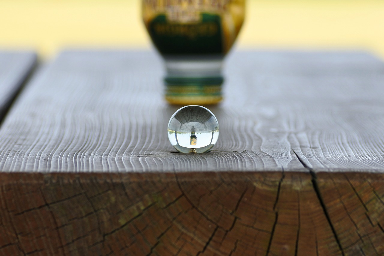 Image - natural landscape park table