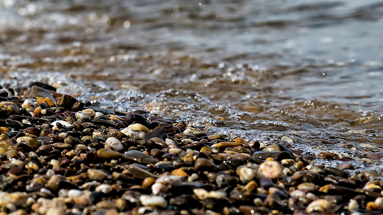 Image - water wet river nature bank