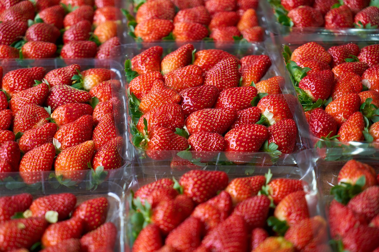 Image - strawberry red fruit healthy fresh