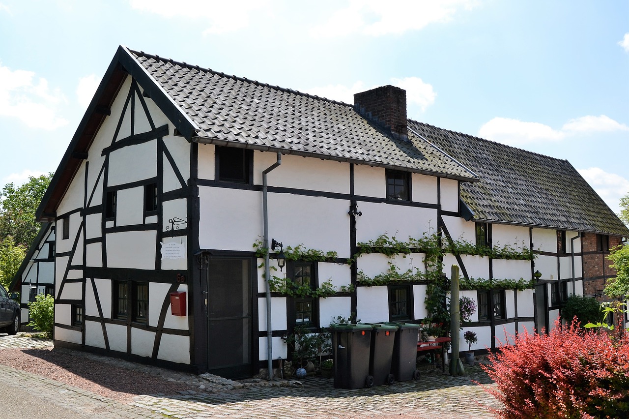 Image - timber framed house limburg