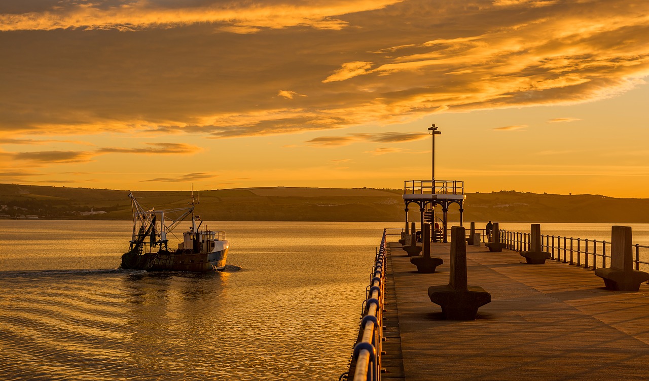 Image - seascape weymouth harbour sea