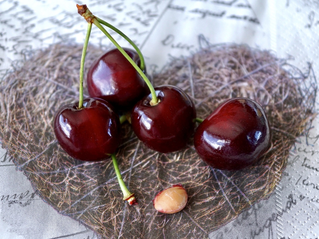 Image - cherries fruit red fruits