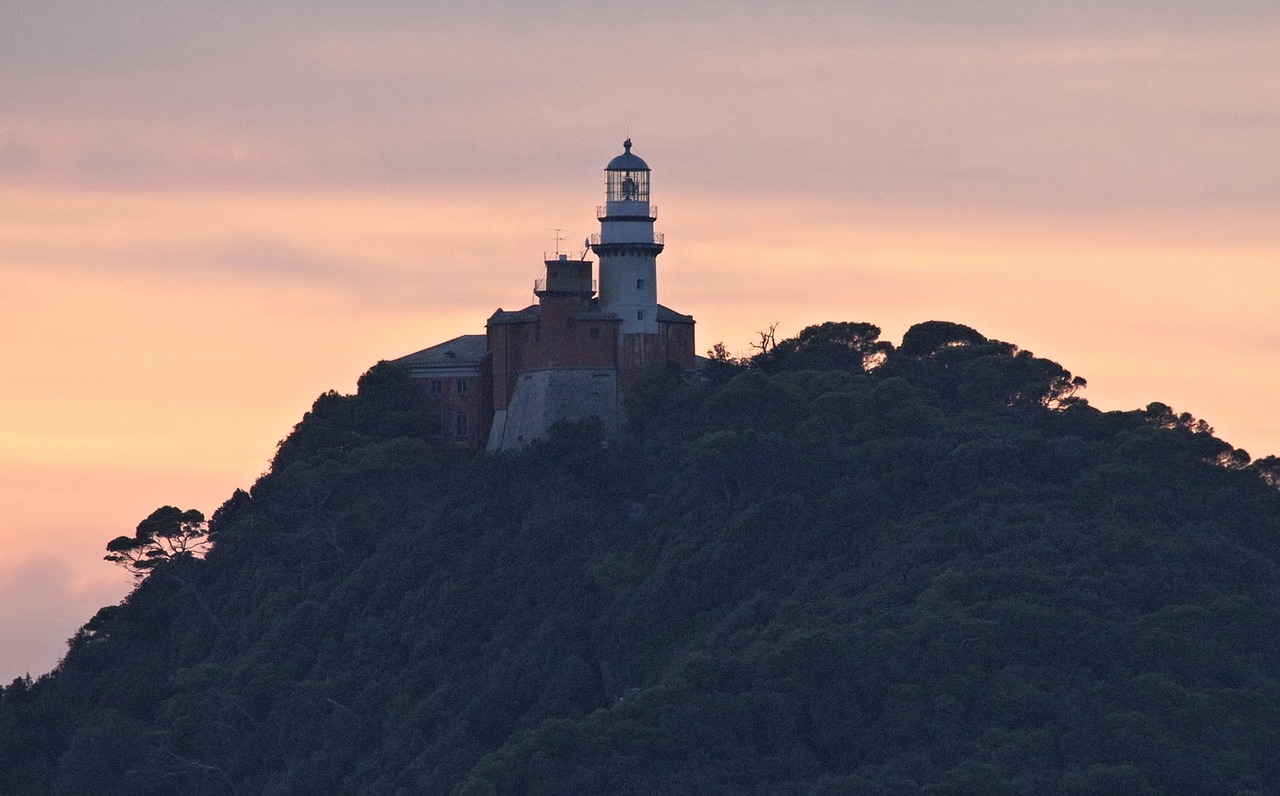 Image - castle lighthouse tower