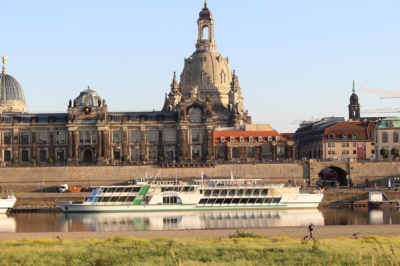 Image - dresden elbe grass sun day