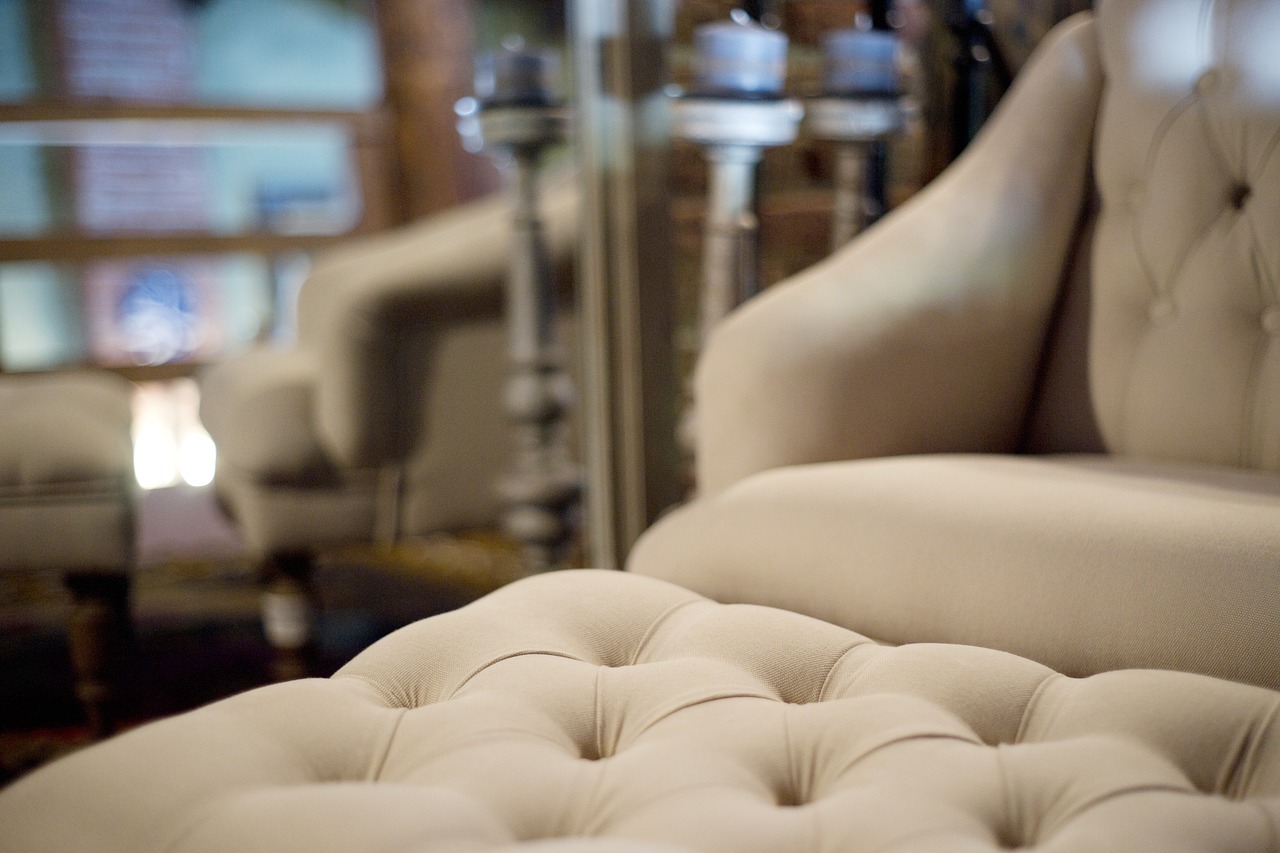 Image - armchair fabric furniture detail