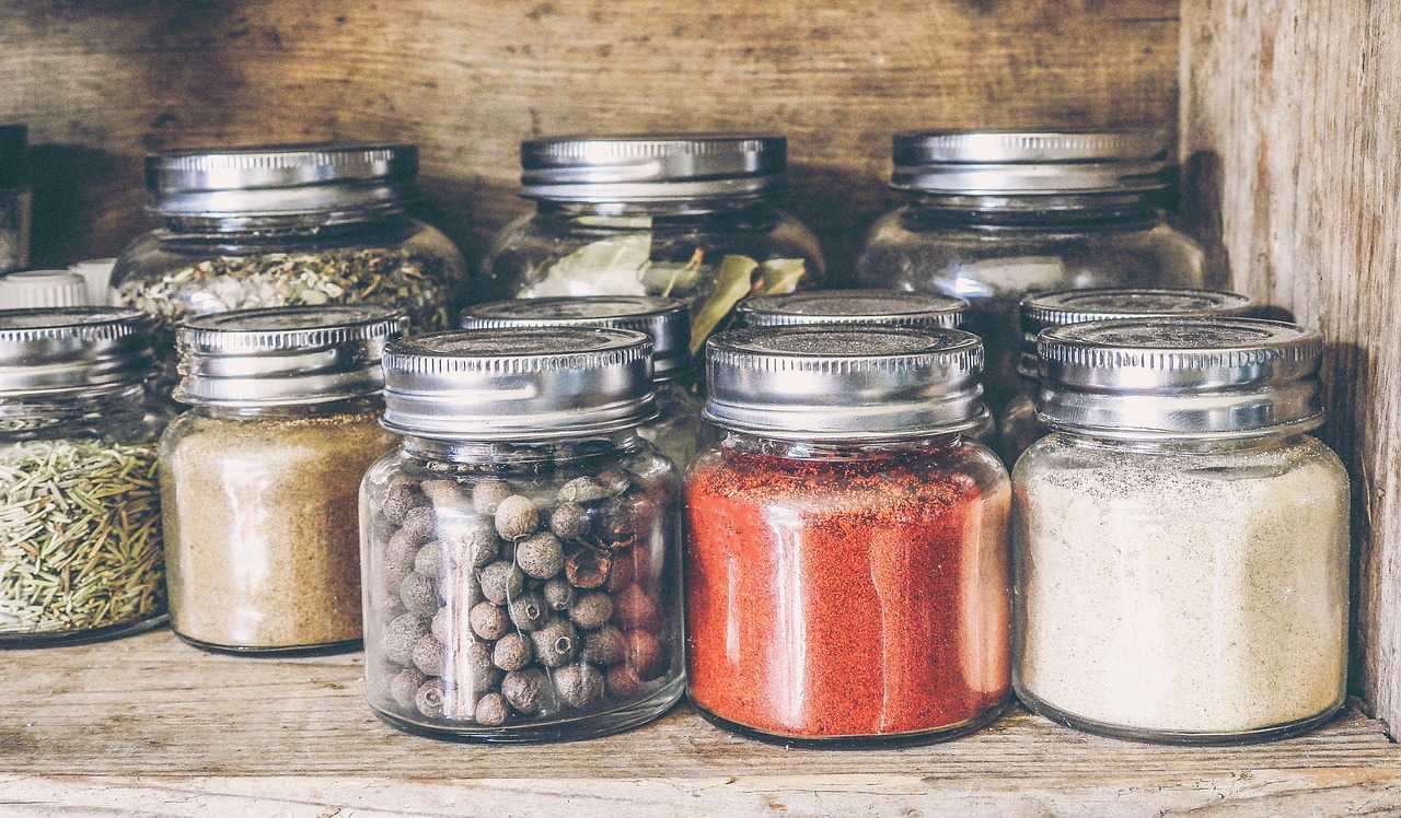 Image - spices shelf jar kitchen cooking