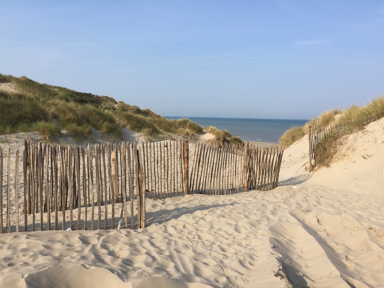 Image - beach fence view ocean water