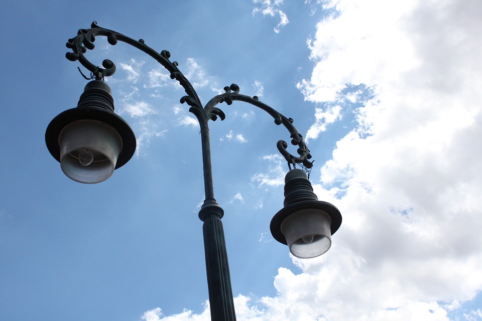 Image - sky lamp clouds