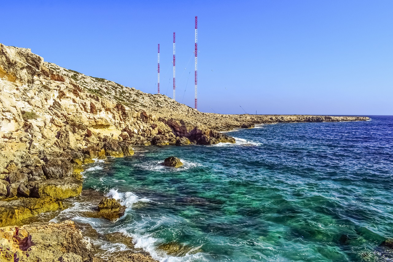 Image - cliff rocky coast coastline erosion