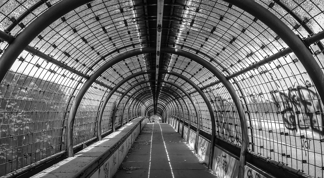 Image - gangway tube düsseldorf airport