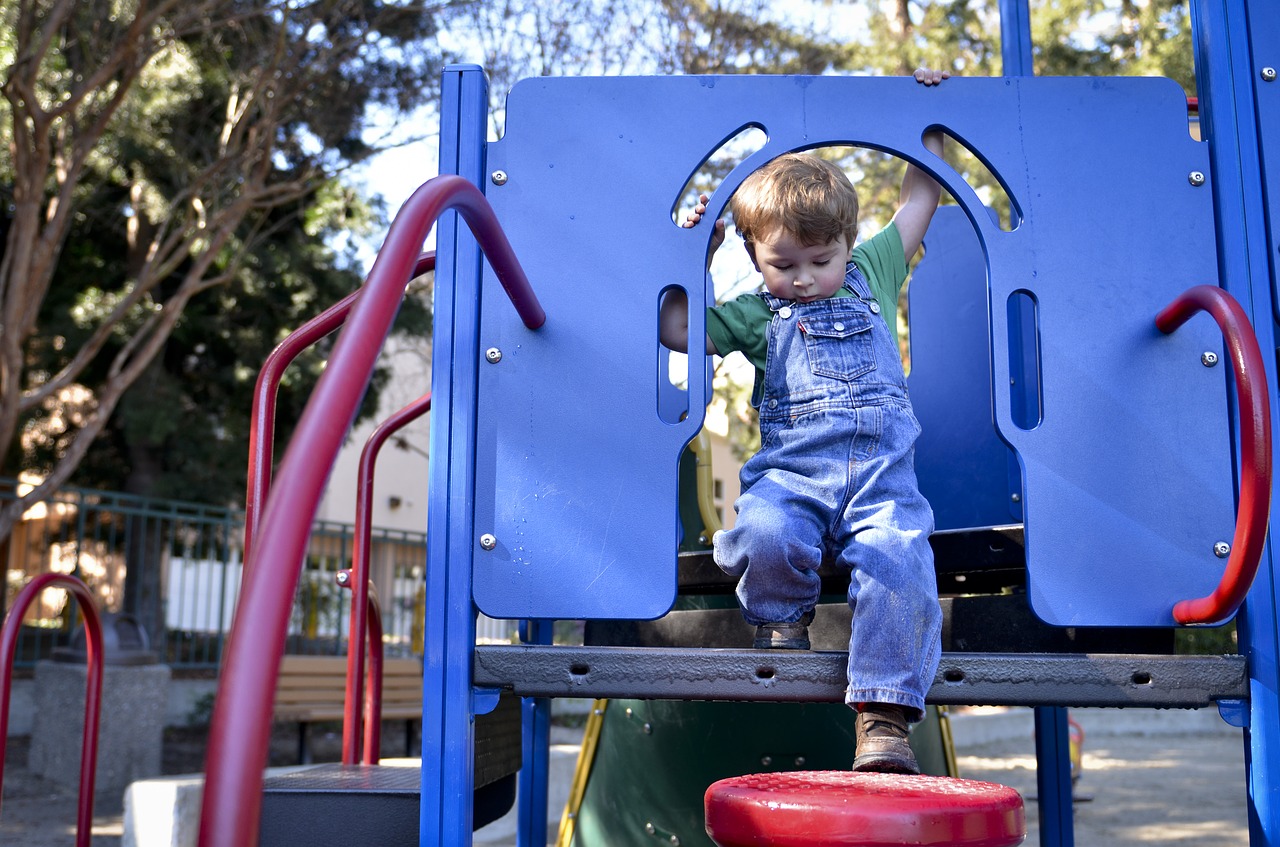 Image - playground child kid active boy
