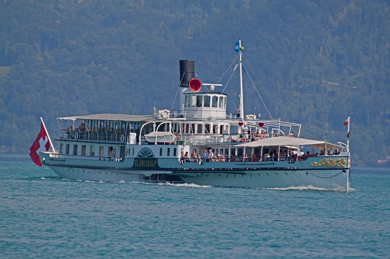 Image - steamboat blümlisalp brienz lake
