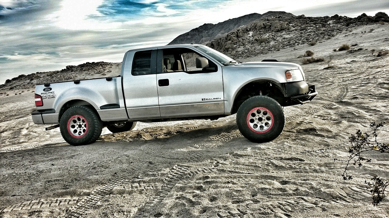 Image - sun sky background man car truck