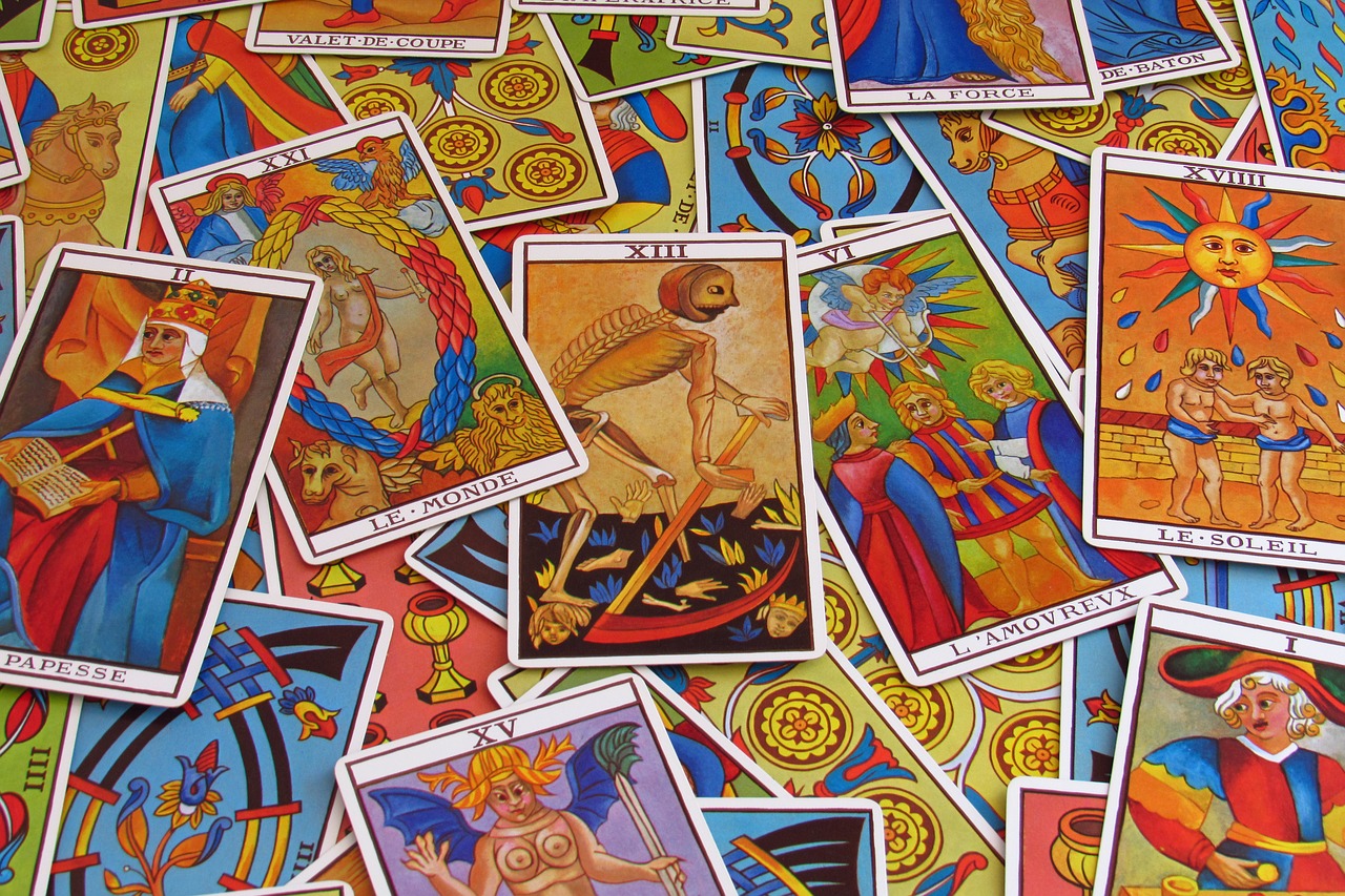 Image - fortune telling tarot letters