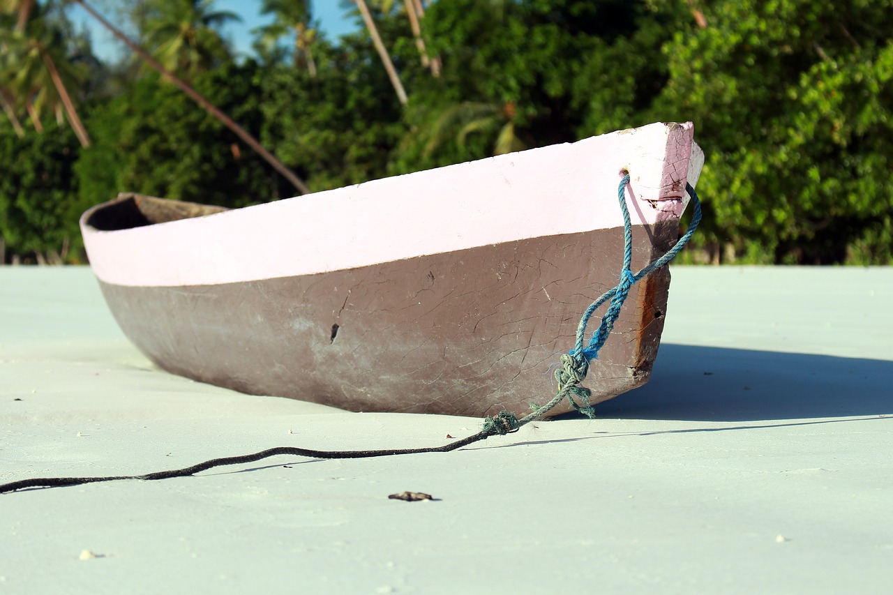 Image - boat sand beach sunset kei islands