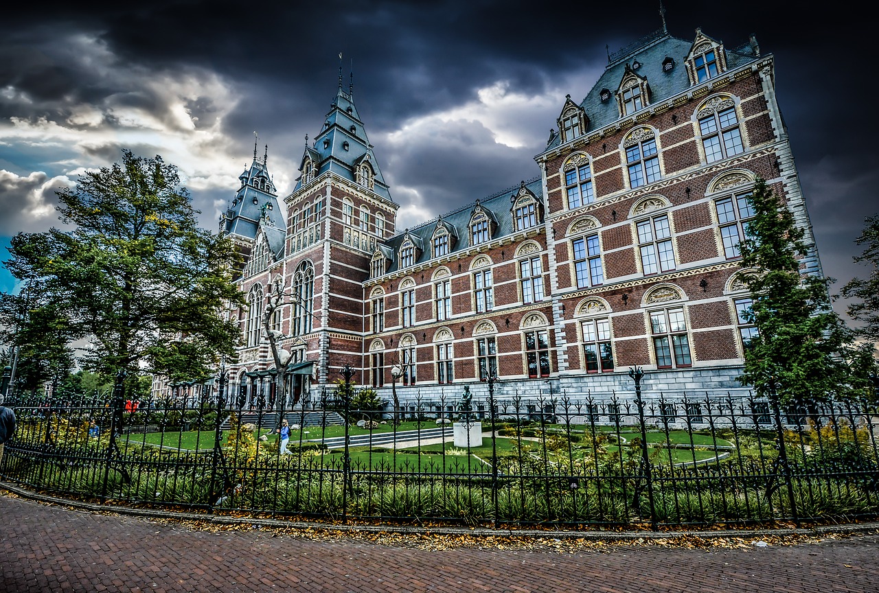 Image - storm old building gothic scary