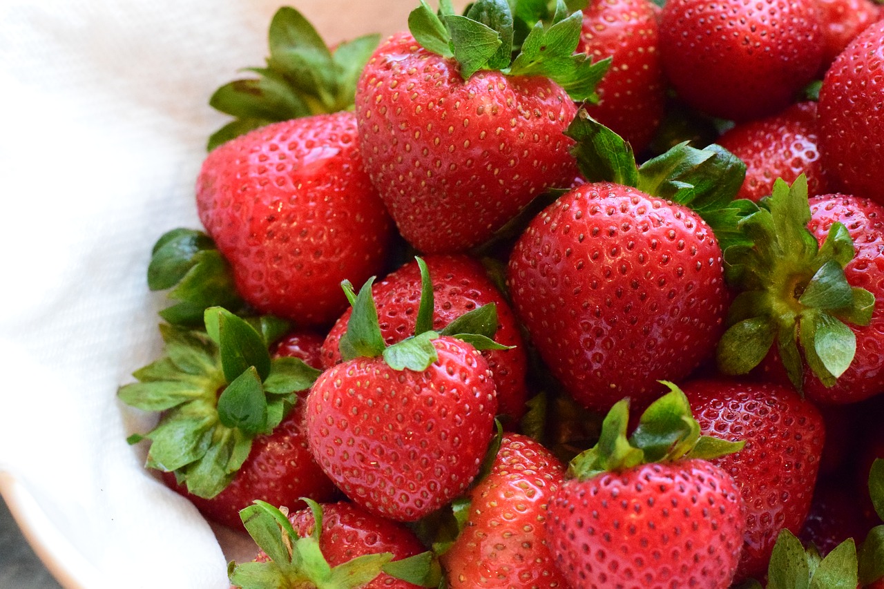 Image - strawberry strawberries fruit food