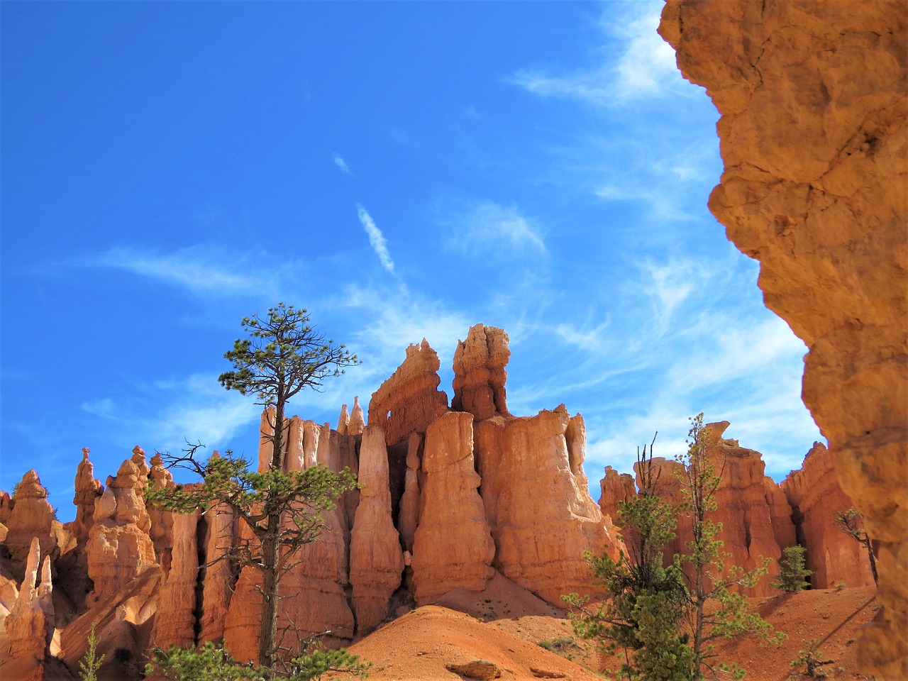 Image - bryce canyon utah red sandstone