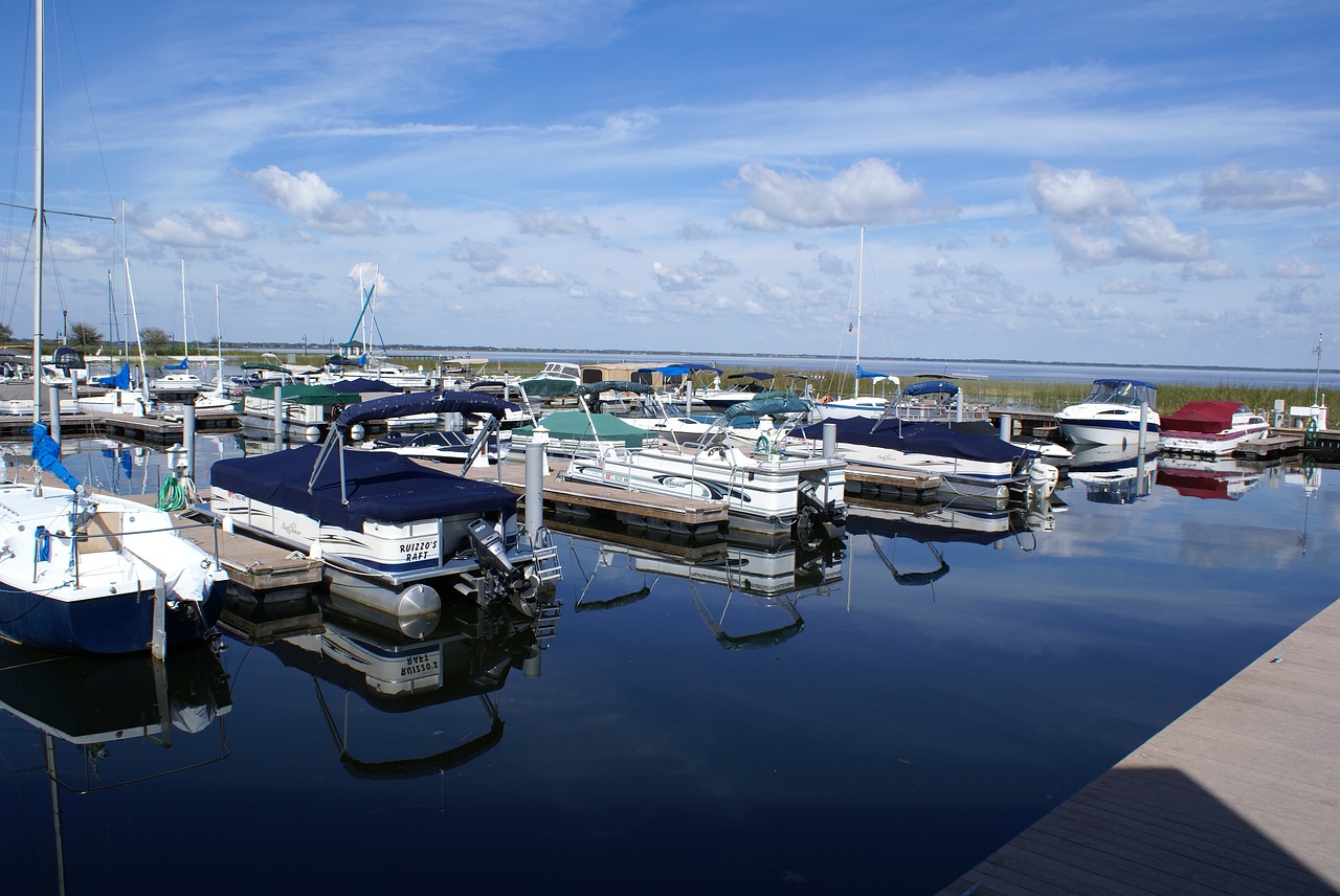 Image - boat marina lake east lake toho